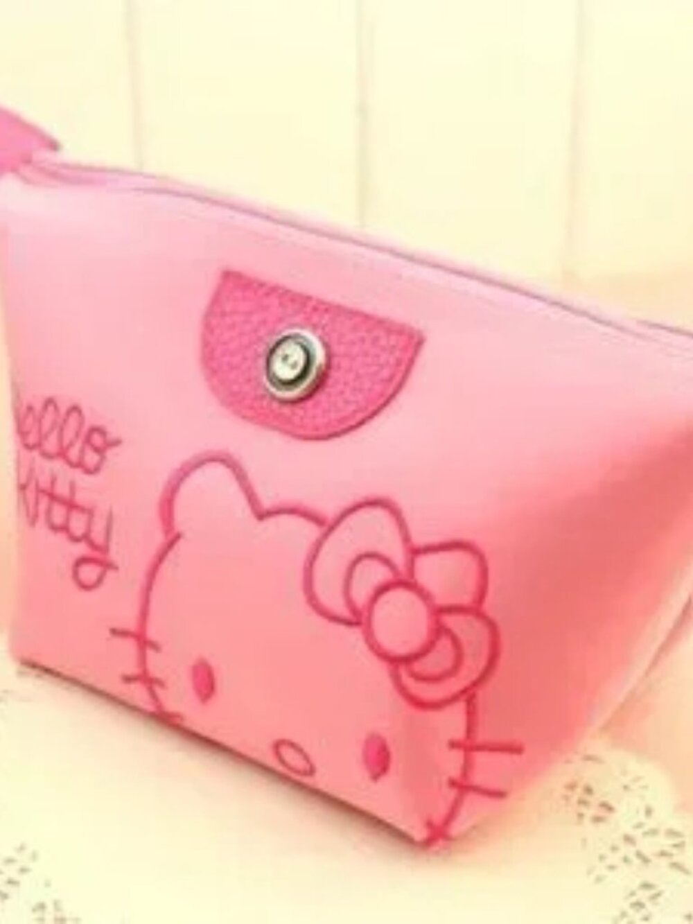Hello Kitty MAKEUP BAG - Picture 2 of 5
